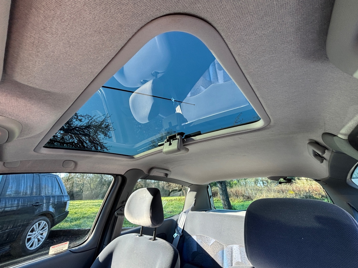 Used Renault Clio 2001 for sale - 77196611: Photo 8