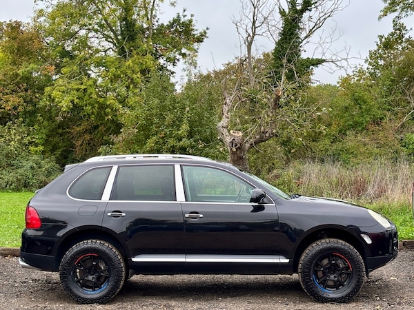 Used Porsche Cayenne 2004 for sale - 76287387: Photo 5