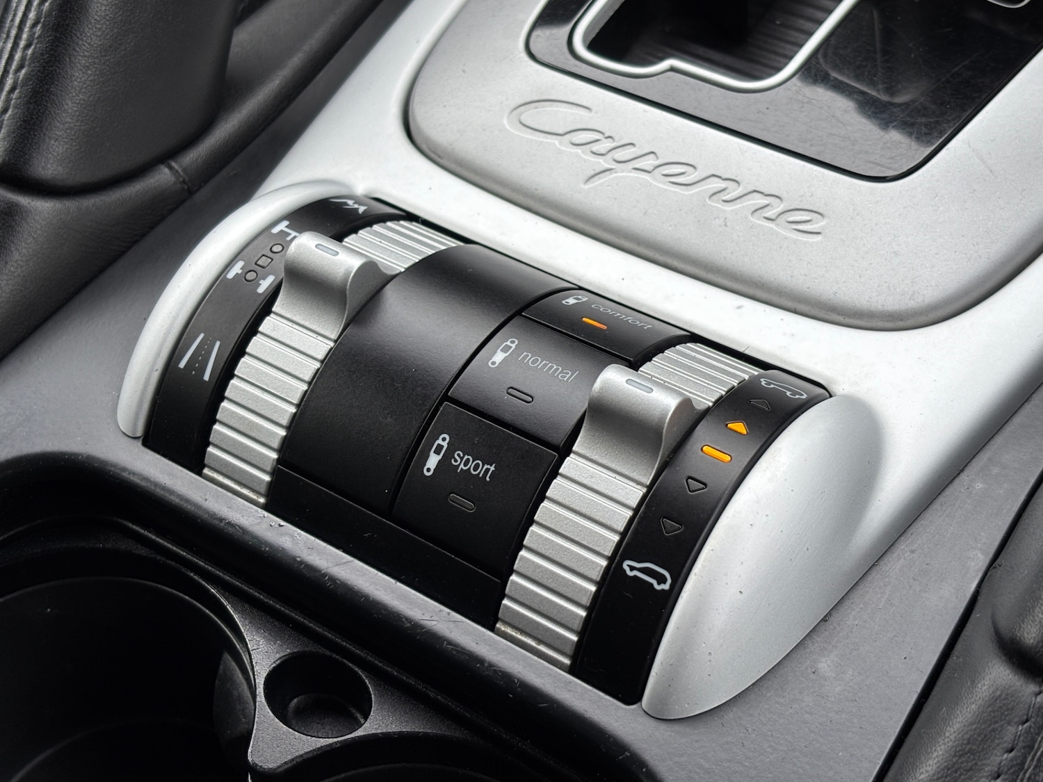 Used Porsche Cayenne 2004 for sale - 76287387: Photo 8