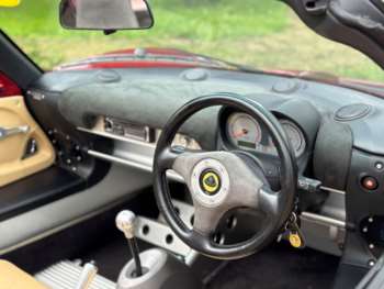 Used Lotus Elise 2002 for sale - 75044329: Photo