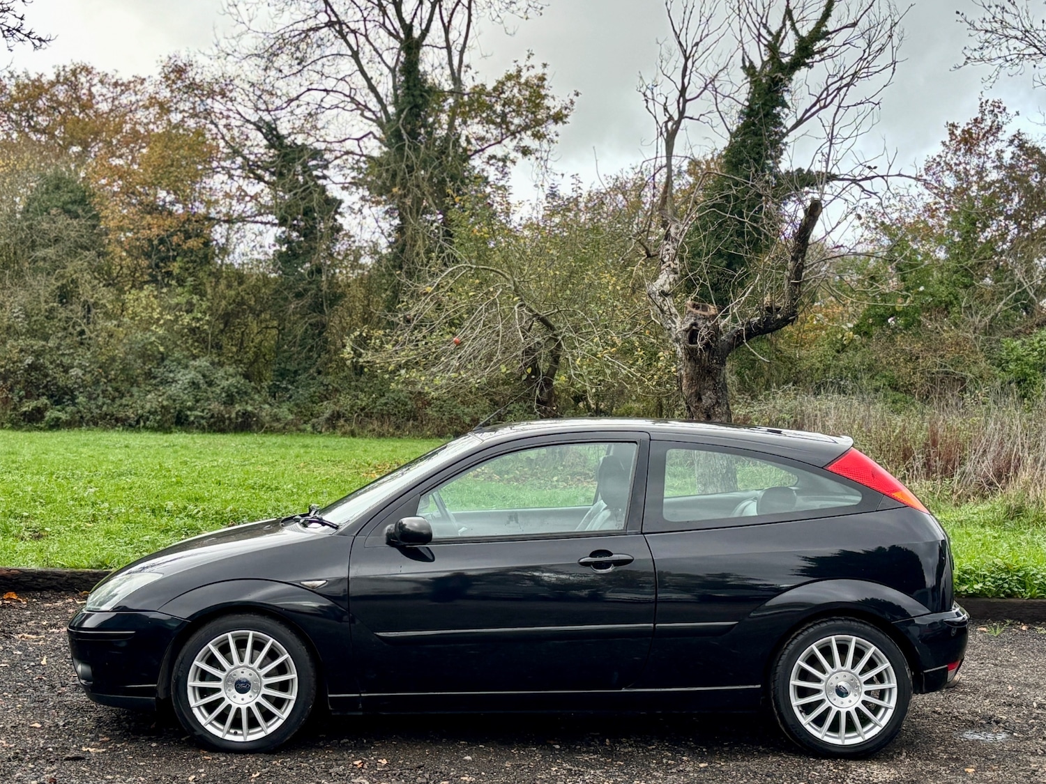 Used Ford Focus 2004 for sale - 76541632: Photo 3