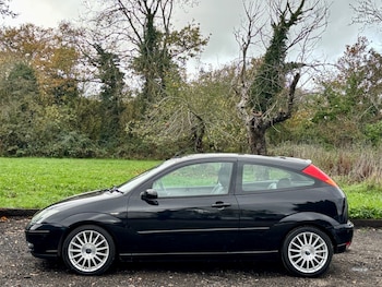 Used Ford Focus 2004 for sale - 76541632: Photo