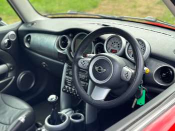 Used MINI Hatch 2005 for sale - 75134050: Photo