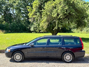 Used Volvo V70 2005 for sale - 75190279: Photo