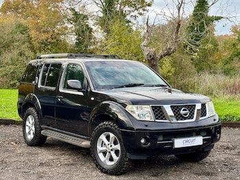 Nissan - Pathfinder