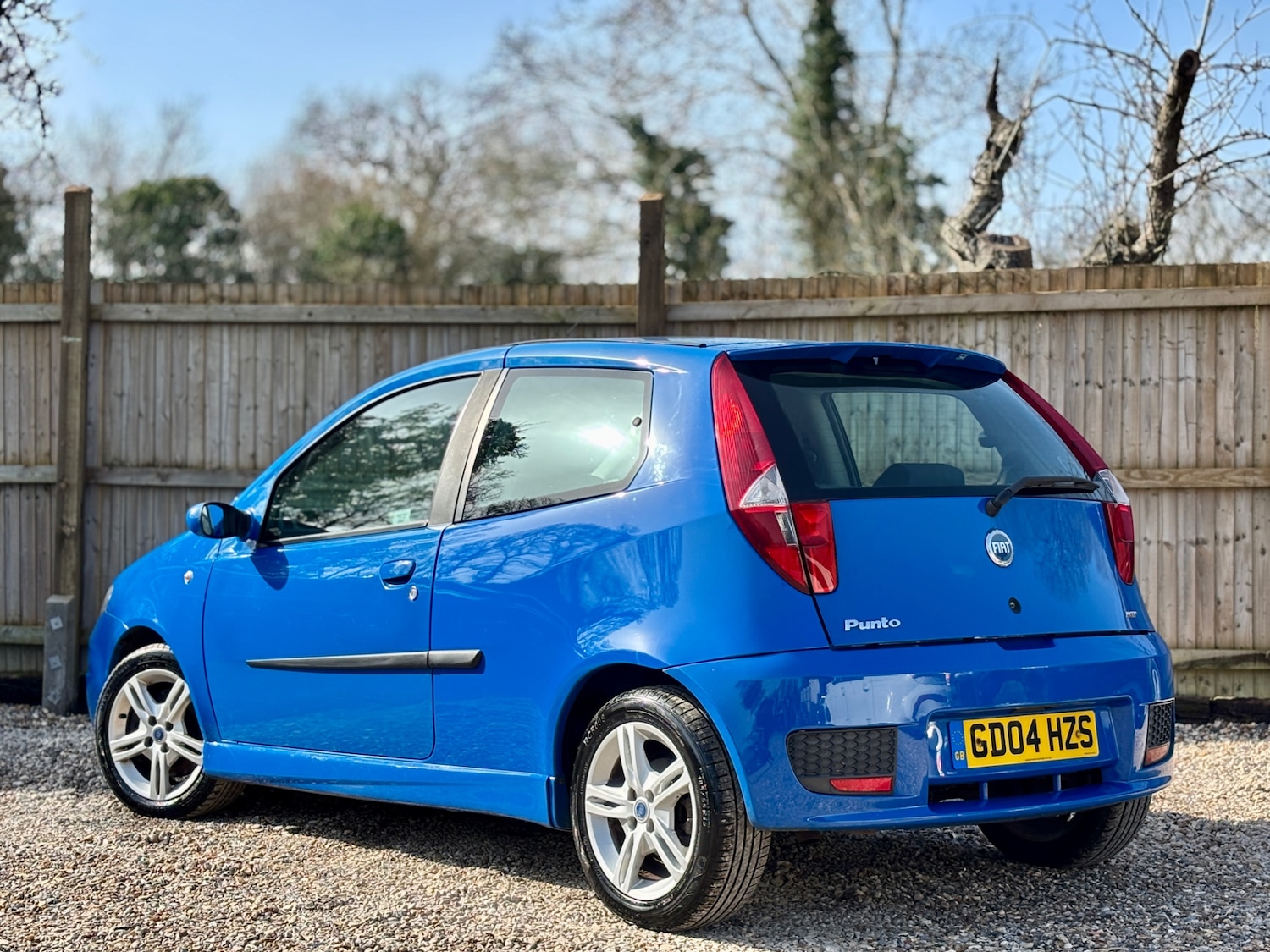 Used Fiat Punto 2004 for sale - 77663056: Photo 9