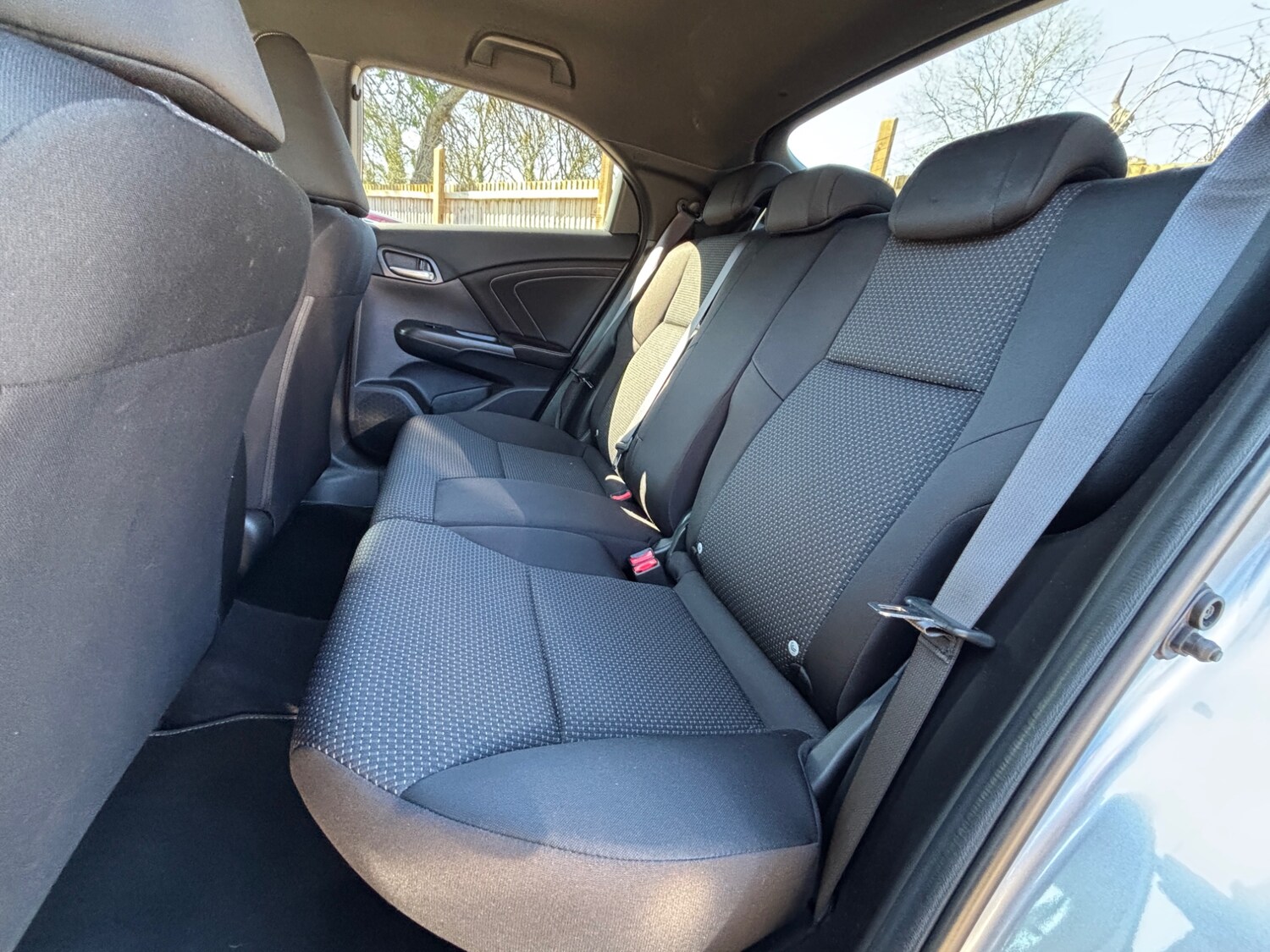 Used Honda Civic 2016 for sale - 77931665: Photo 6