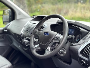 Used Ford Transit Custom 2015 for sale - 76206006: Photo