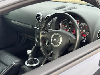 Used Audi TT 2003 for sale - 77616296: Photo