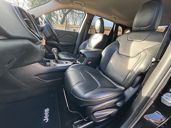 Used Jeep Cherokee 2017 for sale - 77350226: Photo