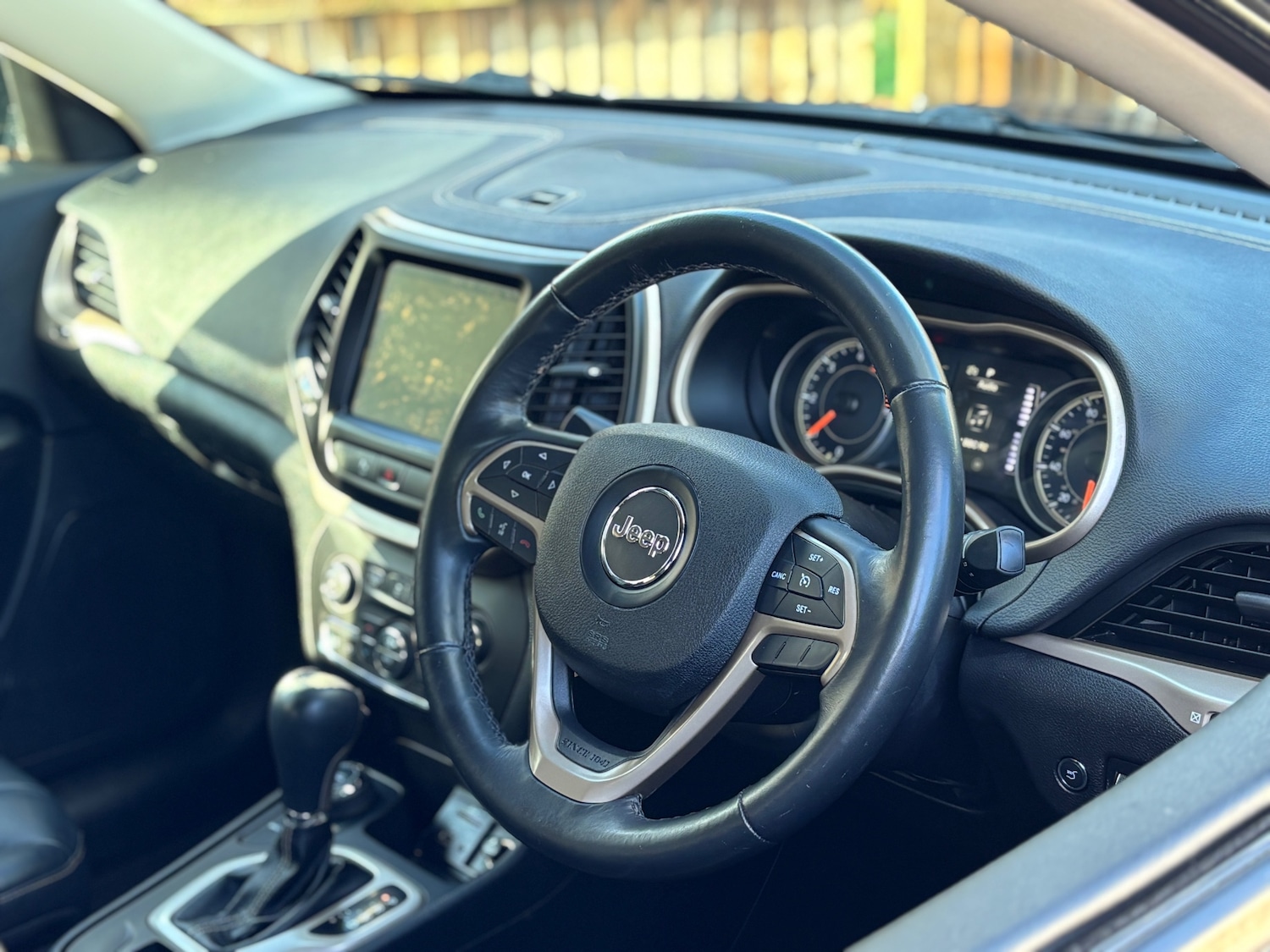 Used Jeep Cherokee 2017 for sale - 77350226: Photo 8