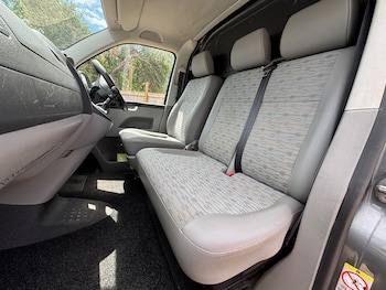 Used Volkswagen Transporter 2011 for sale - 79068781: Photo