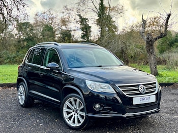 2010 (10) - 2.0 TDi R-Line 170 BHP 4 Motion Black Manual AWD Diesel 5-Door