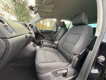 Used Volkswagen Tiguan 2010 for sale - 76780034: Photo