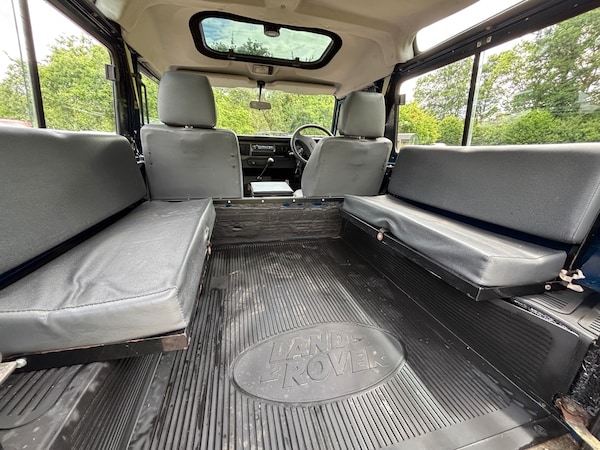 Used Land Rover Defender 2000 for sale - 74780324: Photo 5