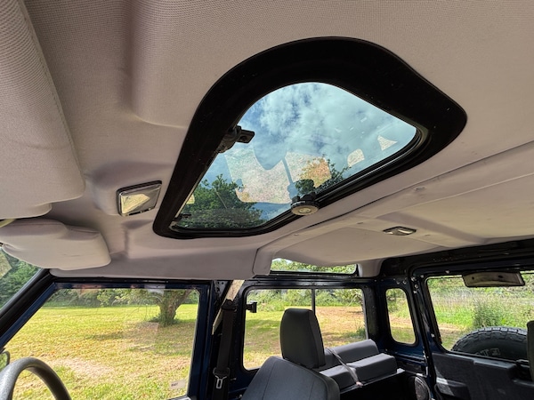 Used Land Rover Defender 2000 for sale - 74780324: Photo 7