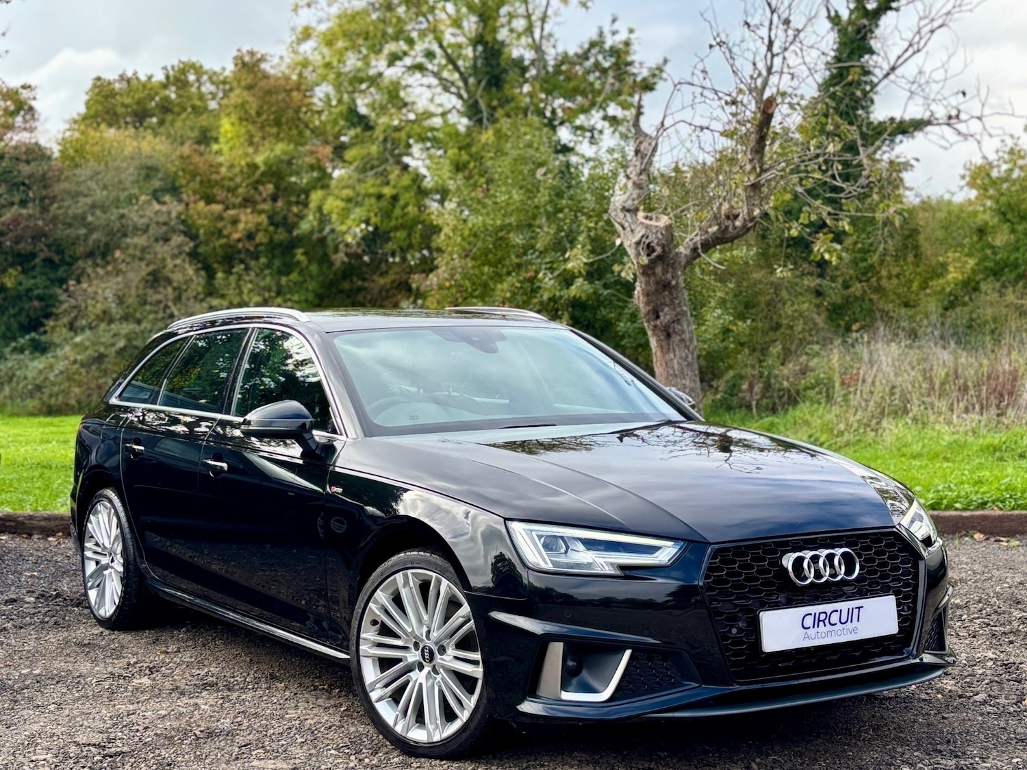 Used Audi A4 2019 for sale - 76288646: Photo 1