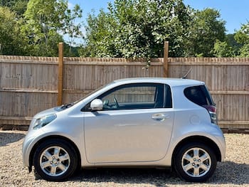 Used Toyota IQ 2009 for sale - 79627893: Photo