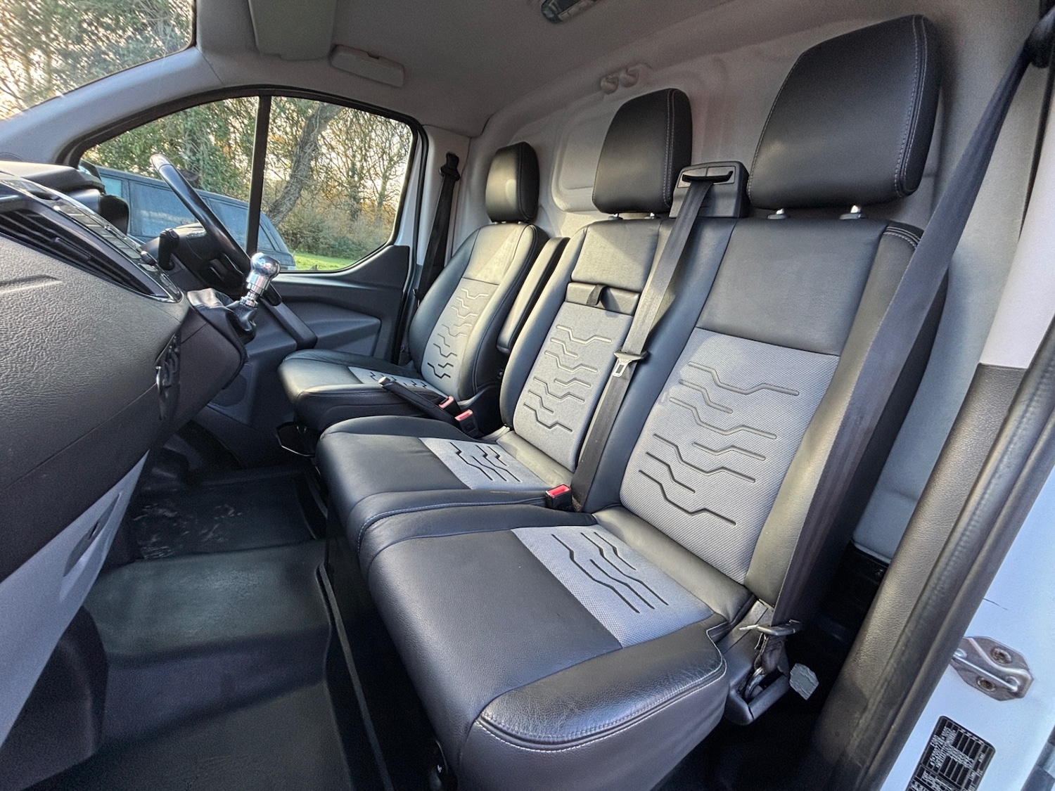 Used Ford Transit Custom 2013 for sale - 76778421: Photo 2