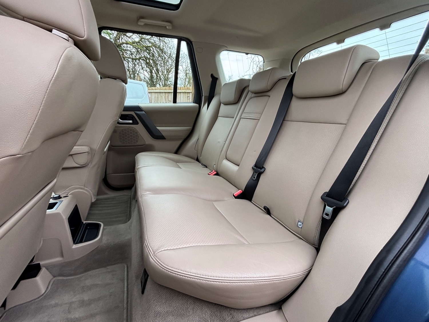 Used Land Rover Freelander 2010 for sale - 77616423: Photo 6