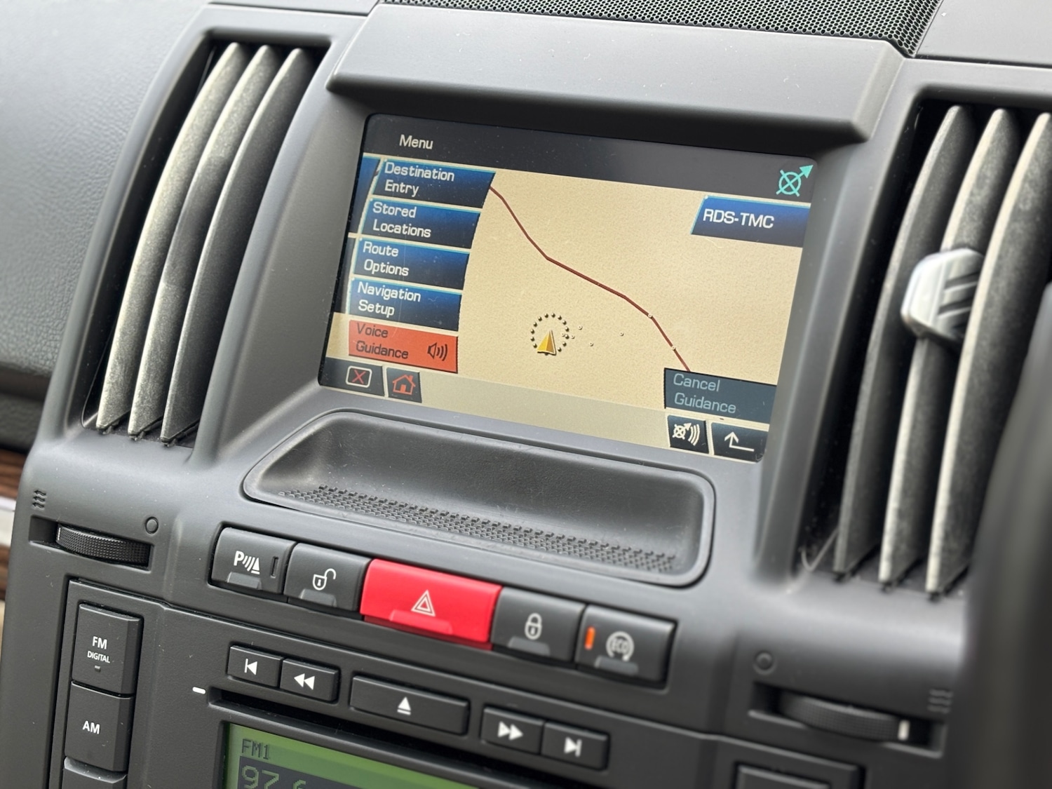 Used Land Rover Freelander 2010 for sale - 77616423: Photo 8