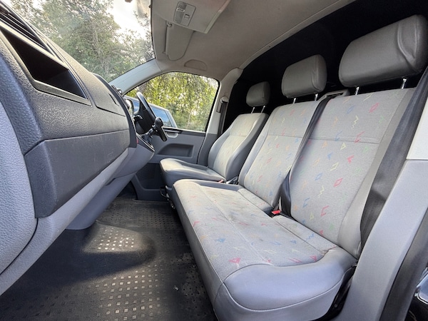 Used Volkswagen Transporter 2009 for sale - 76197242: Photo 2