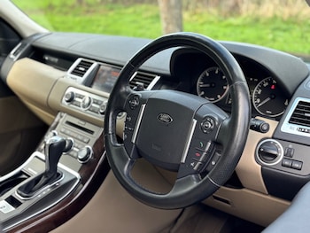 Used Land Rover Range Rover Sport 2011 for sale - 76693518: Photo