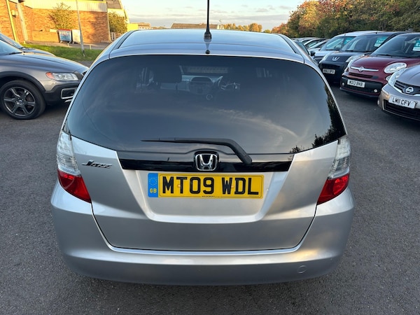 Used Honda Jazz 2009 for sale - 76214445: Photo 13