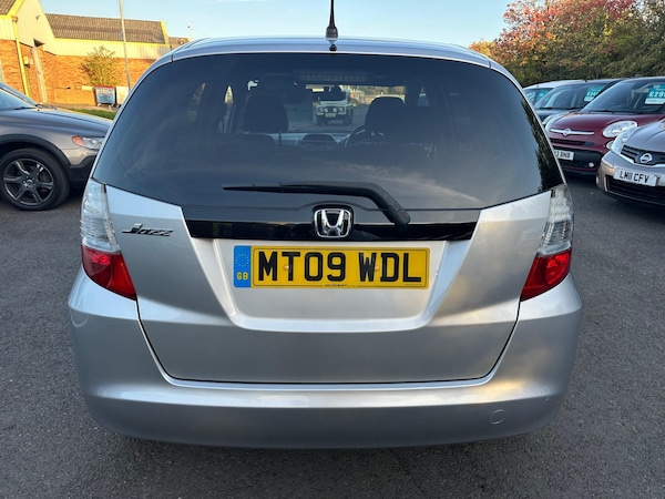 Used Honda Jazz 2009 for sale - 76214445: Photo 17
