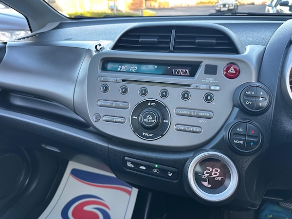 Used Honda Jazz 2009 for sale - 76214445: Photo 27