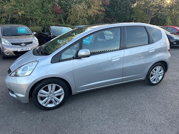 Used Honda Jazz 2009 for sale - 76214445: Photo 4
