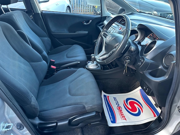 Used Honda Jazz 2009 for sale - 76214445: Photo 5