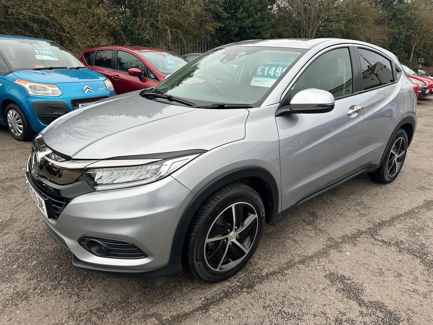 Used Honda HR-V 2020 for sale - 77040516: Photo 2