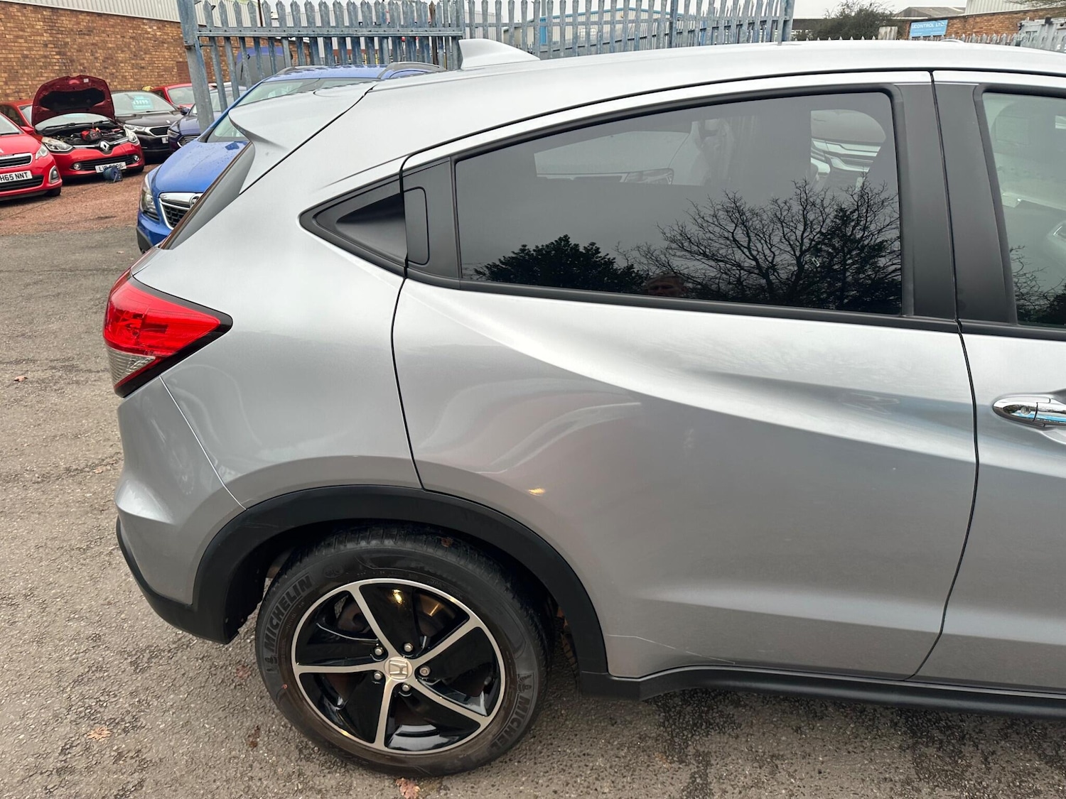 Used Honda HR-V 2020 for sale - 77040516: Photo 23