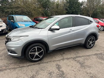 Used Honda HR-V 2020 for sale - 77040516: Photo