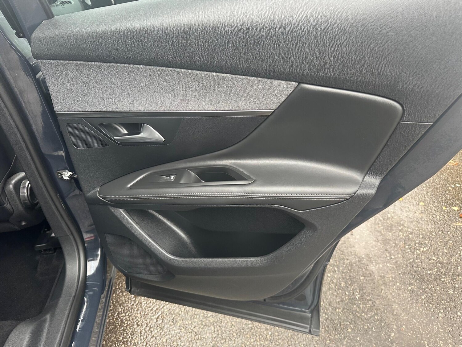 Used Peugeot 3008 2018 for sale - 76550315: Photo 33