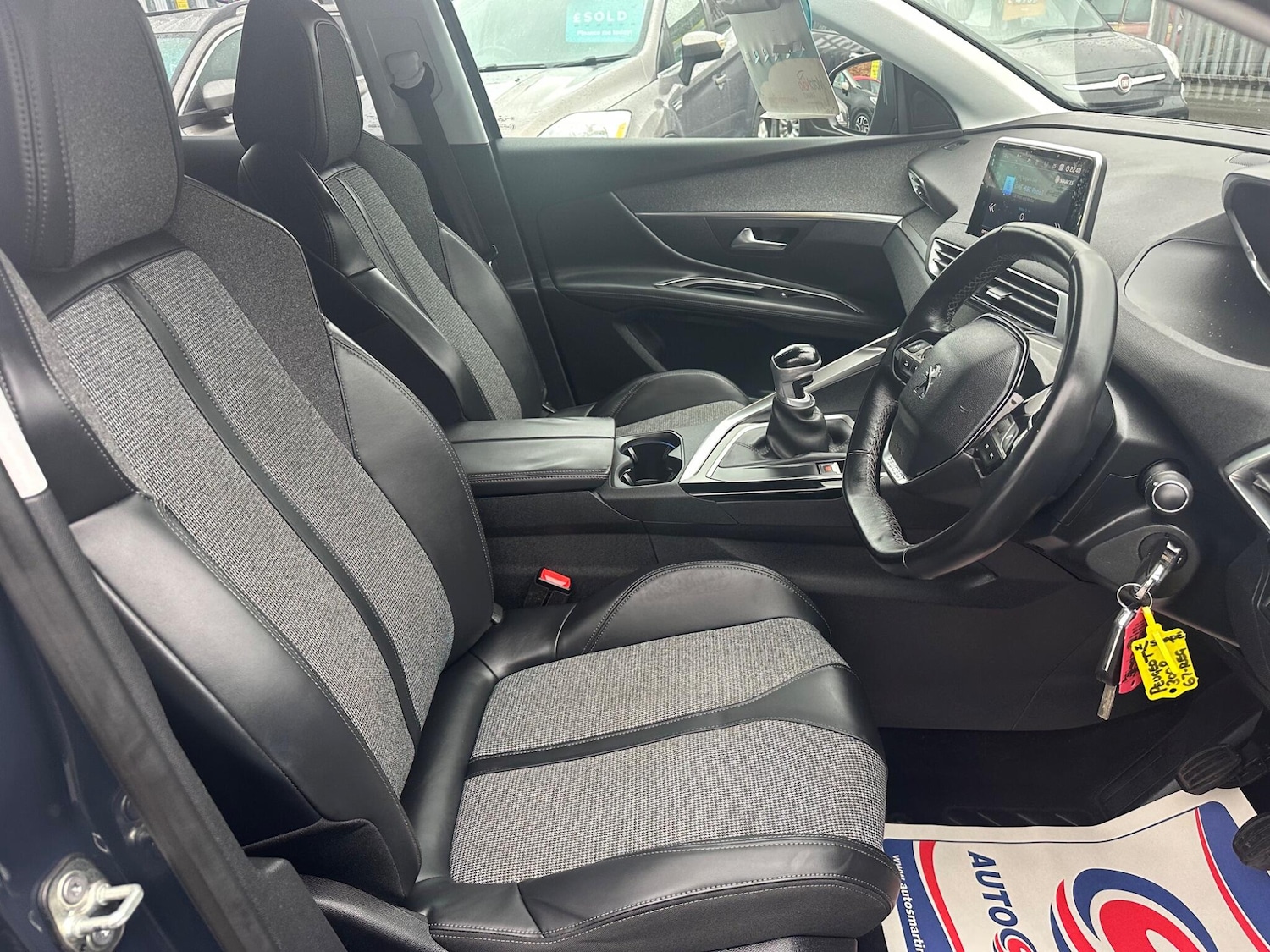 Used Peugeot 3008 2018 for sale - 76550315: Photo 5
