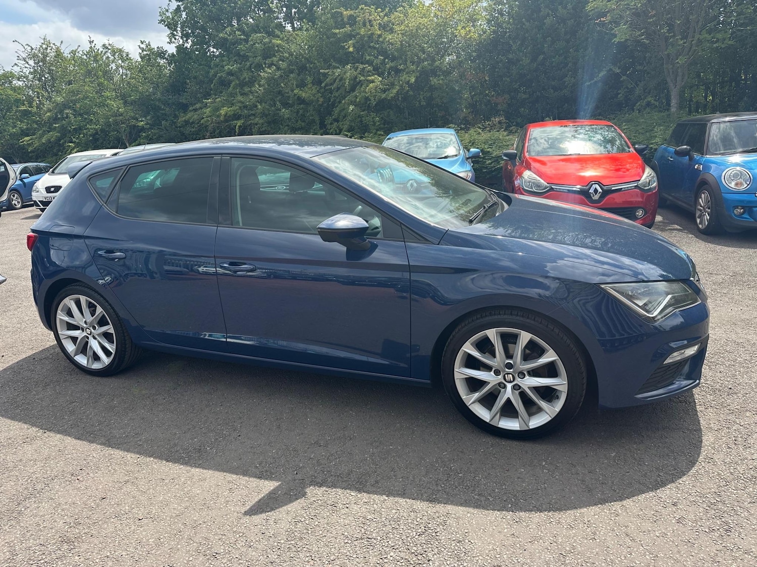 Used SEAT Leon 2017 for sale - 76995068: Photo 2