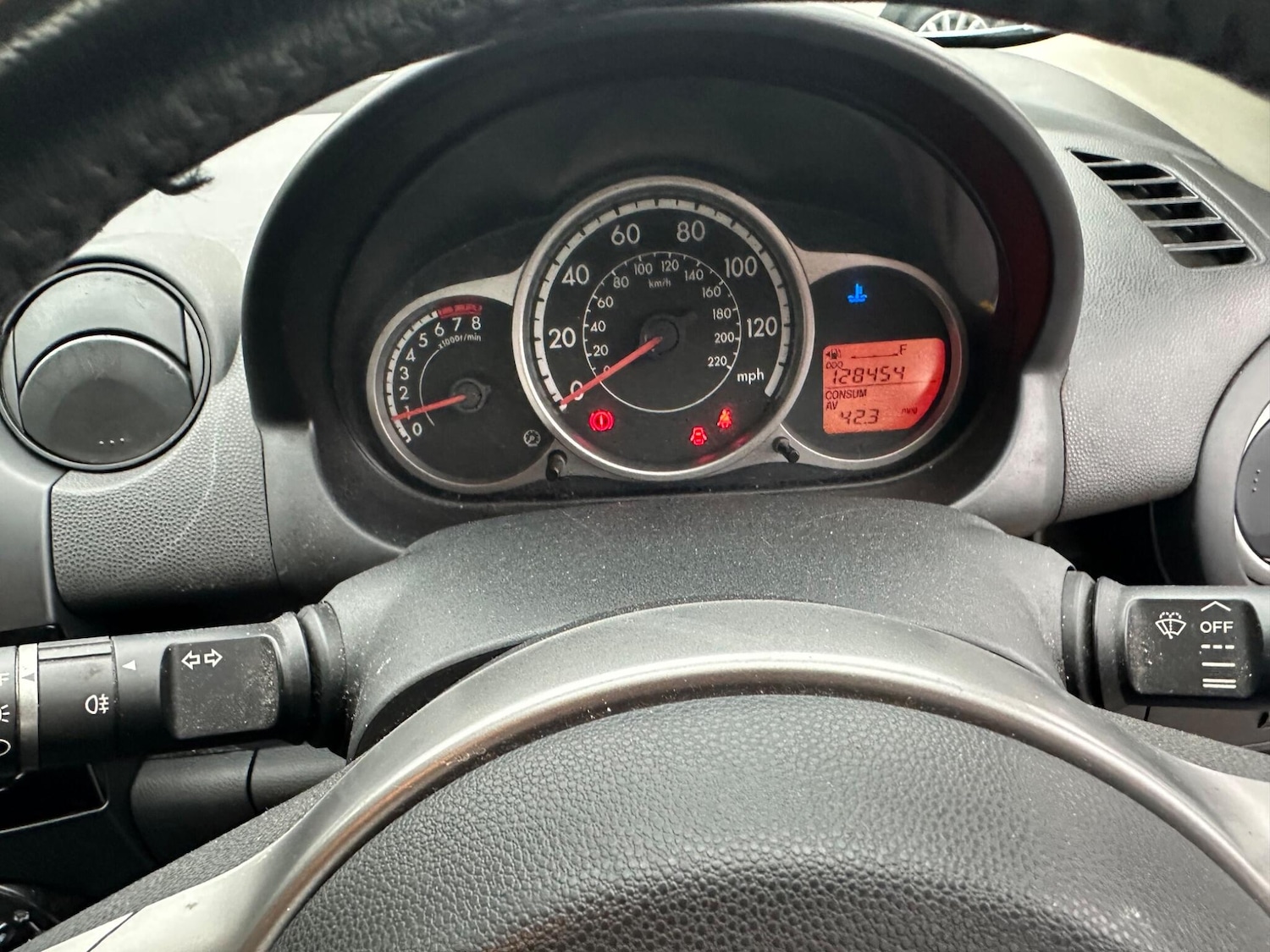 Used Mazda Mazda2 2012 for sale - 76108717: Photo 10