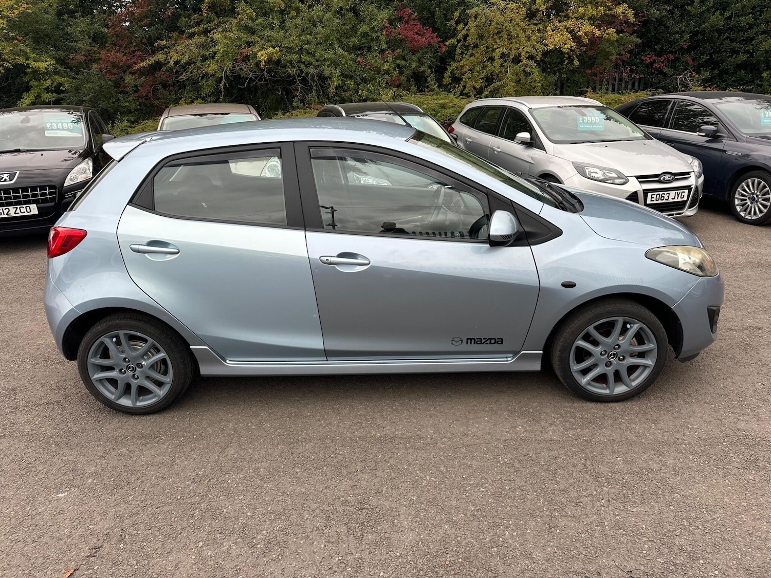 Used Mazda Mazda2 2012 for sale - 76108717: Photo 2