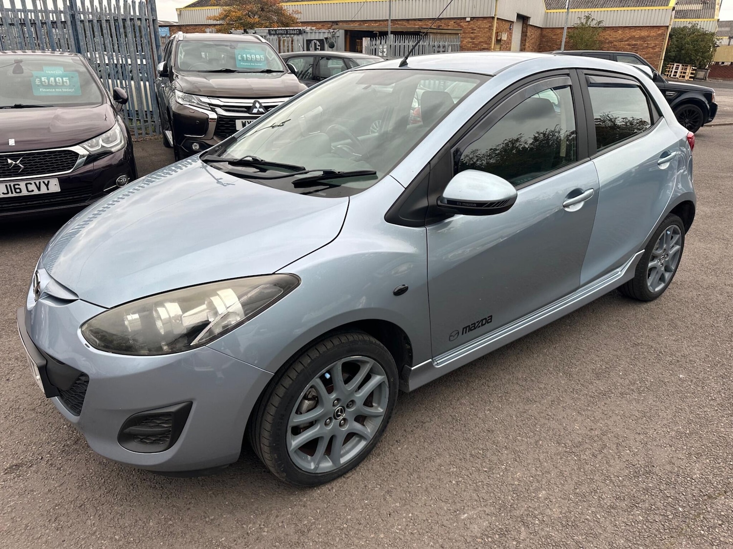 Used Mazda Mazda2 2012 for sale - 76108717: Photo 4