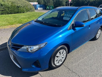 Used Toyota Auris 2014 for sale - 78751865: Photo