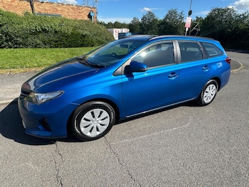 Used Toyota Auris 2014 for sale - 78751865: Photo