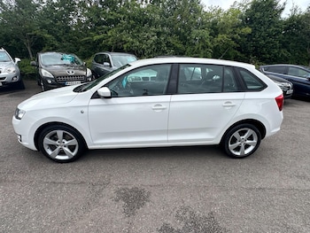 Used Skoda Rapid Spaceback 2015 for sale - 78796530: Photo