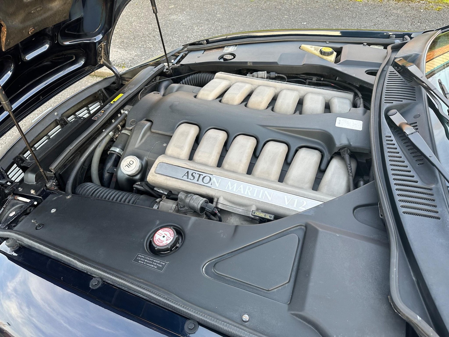 Used Aston Martin DB7 2000 for sale - 76991850: Photo 26