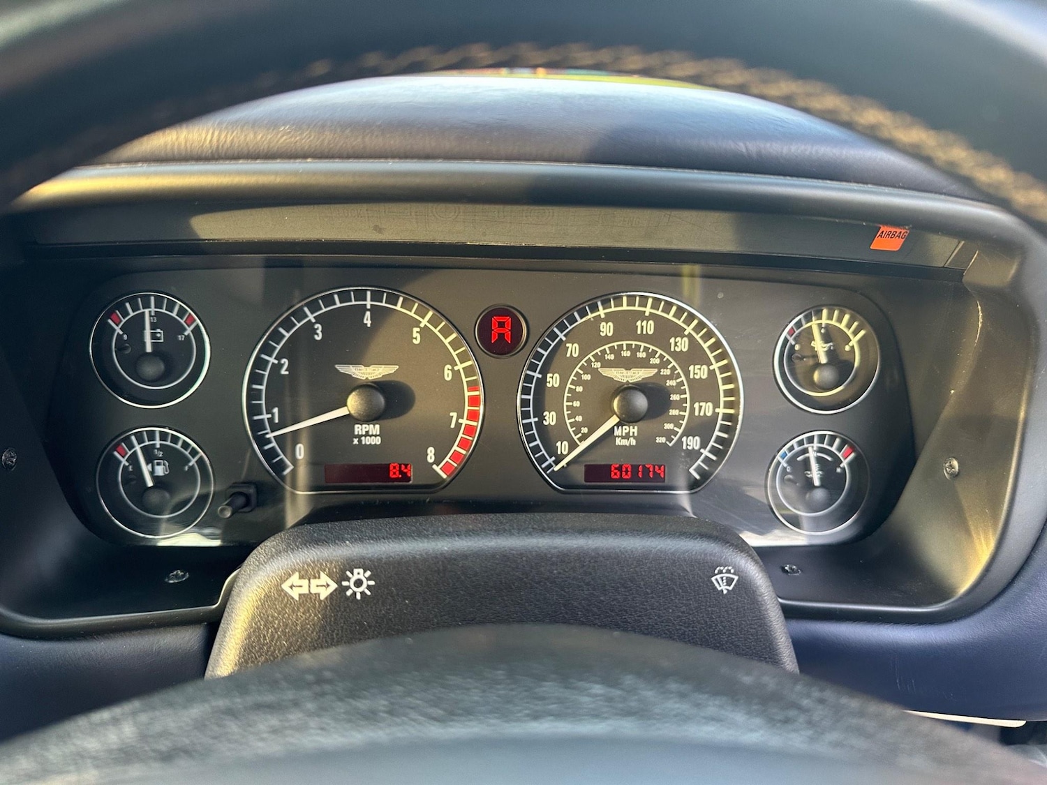 Used Aston Martin DB7 2000 for sale - 76991850: Photo 48