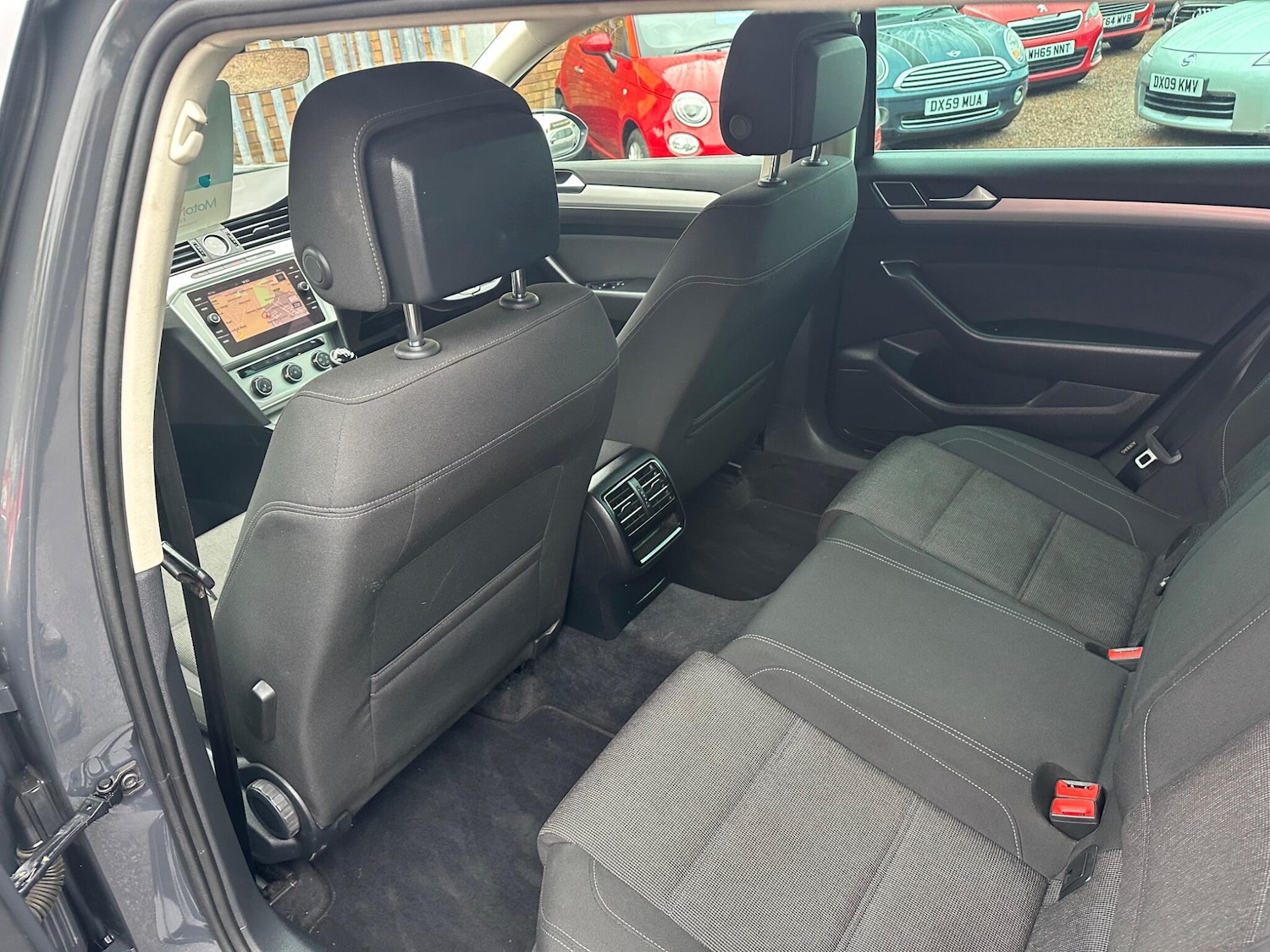 Used Volkswagen Passat 2017 for sale - 77611535: Photo 29