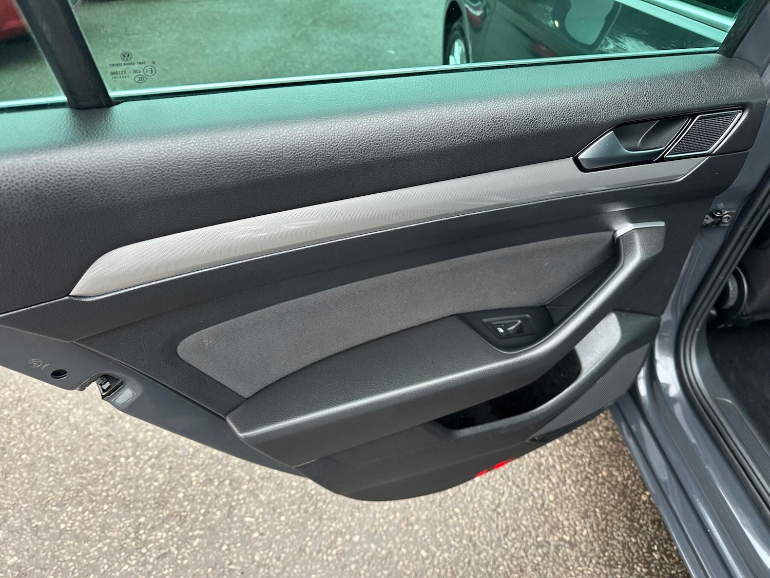 Used Volkswagen Passat 2017 for sale - 77611535: Photo 53