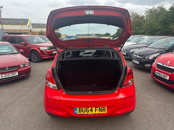 Used Hyundai i20 2014 for sale - 75540373: Photo 29