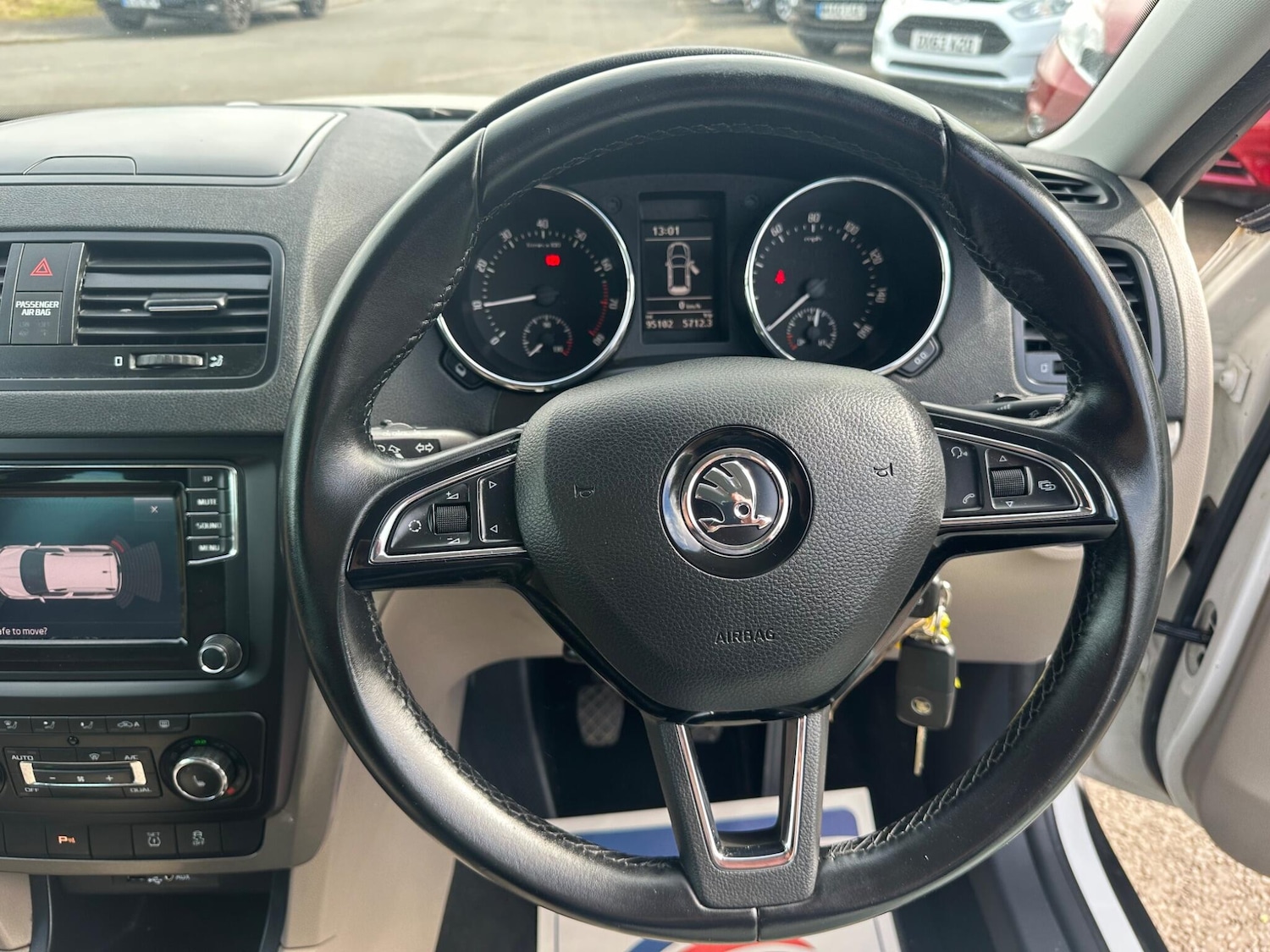 Used Skoda Yeti 2015 for sale - 78006586: Photo 41